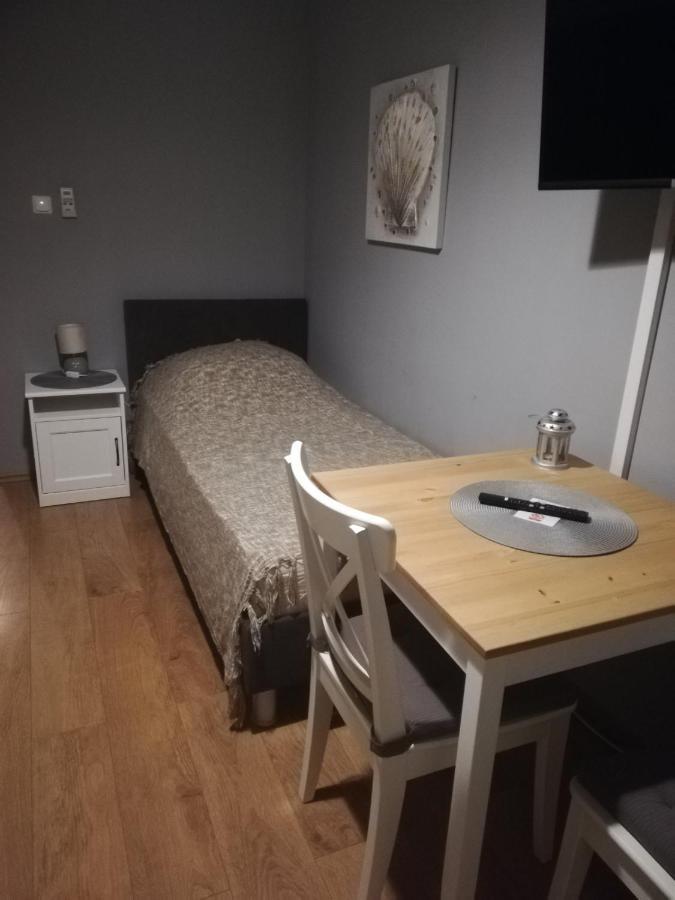 Guest House Lucija Buzin Ngoại thất bức ảnh